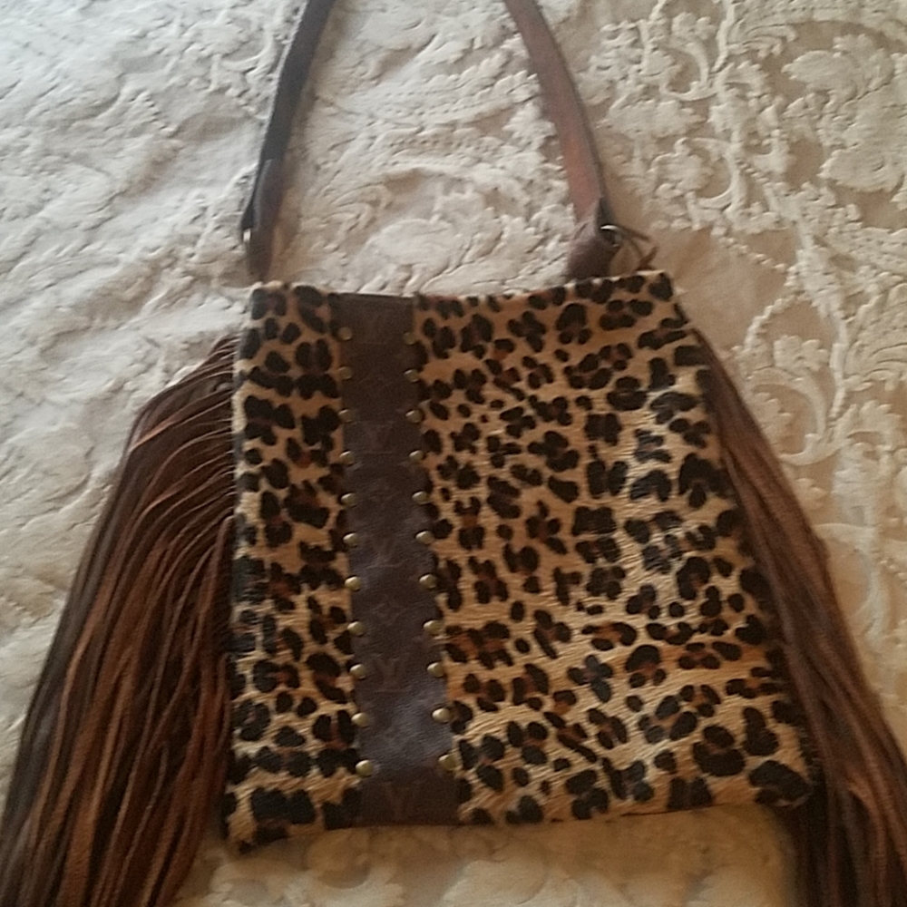 Large crossbody bag